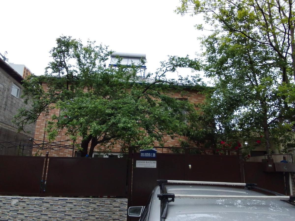 Jesis Batumi Hostel Exterior photo